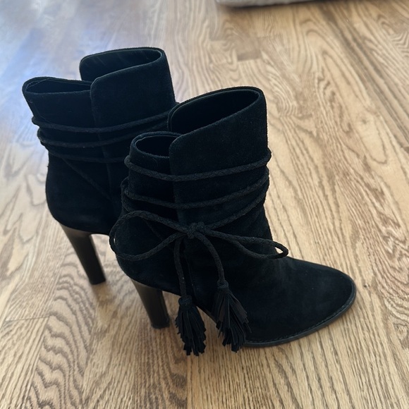 Joie Heeled Chap Black Suede Tassel Booties - Picture 1 of 6